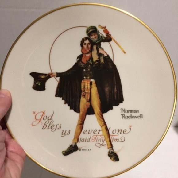 Vintage Norman Rockwell 1974 Collectable Plate “ God Bless Us Every One” - Picture 2 of 9